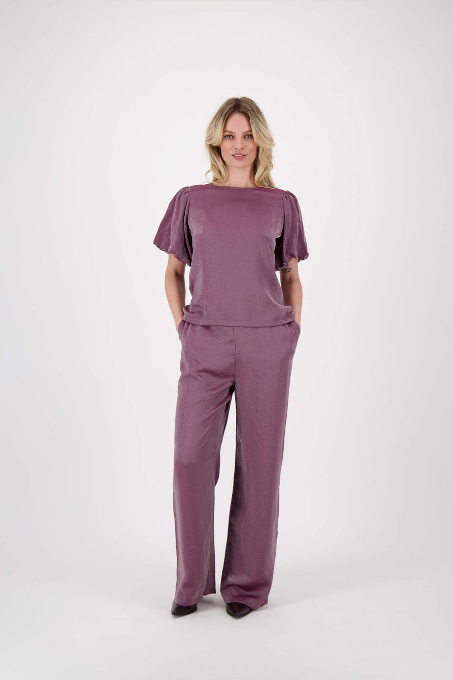 Weite Satinhose | aubergine