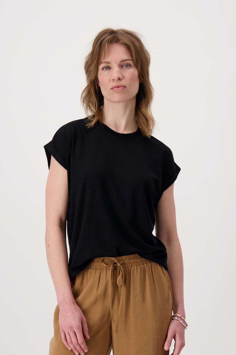 Jersey-Top mit gekrempelten Ärmeln | schwarz