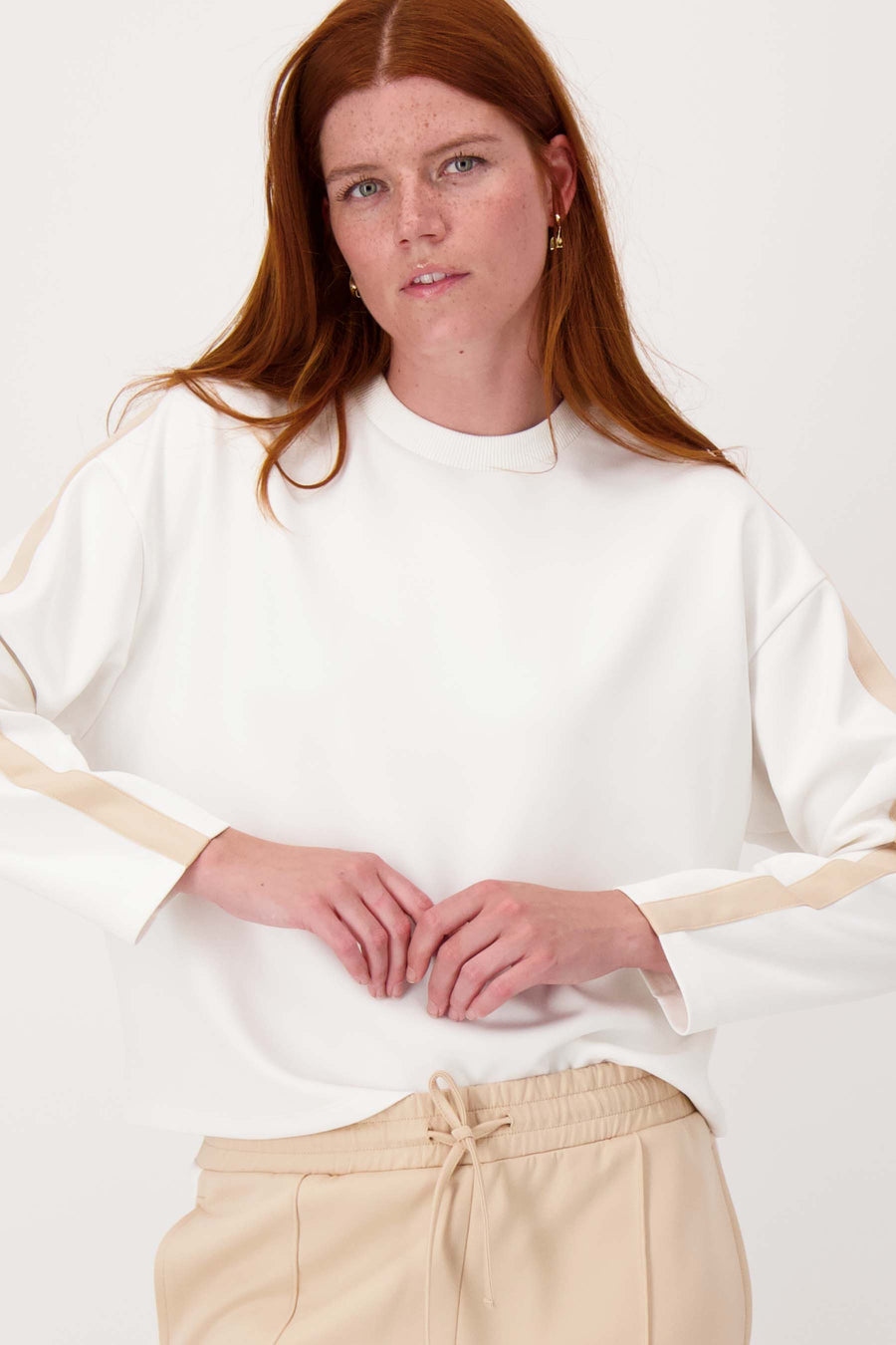 Jersey-Top mit Paspelierung | beige / off white