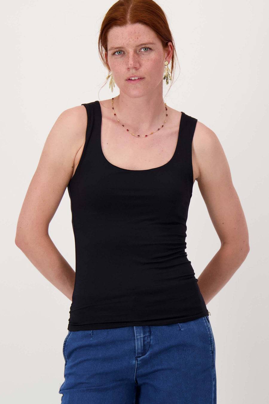 Basic-Singlet mit Stretch | schwarz
