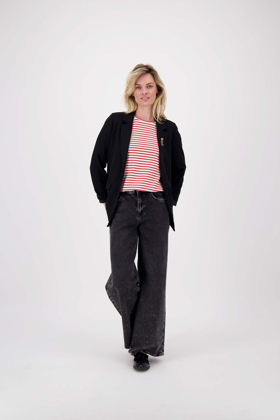 Top mit Puffärmel und Streifen aus strukturiertem Material | off white / rot