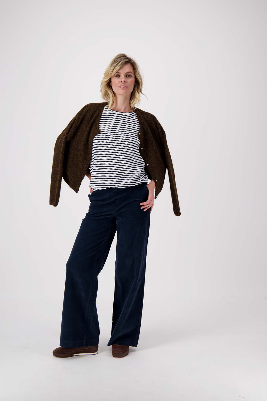 Top mit Puffärmeln und Streifen aus strukturiertem Material | off white / navy