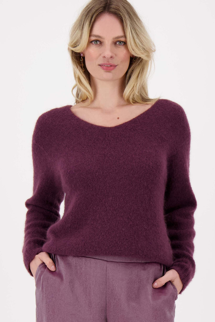 Mohair-Pullover mit V-Ausschnitt | soft aubergine
