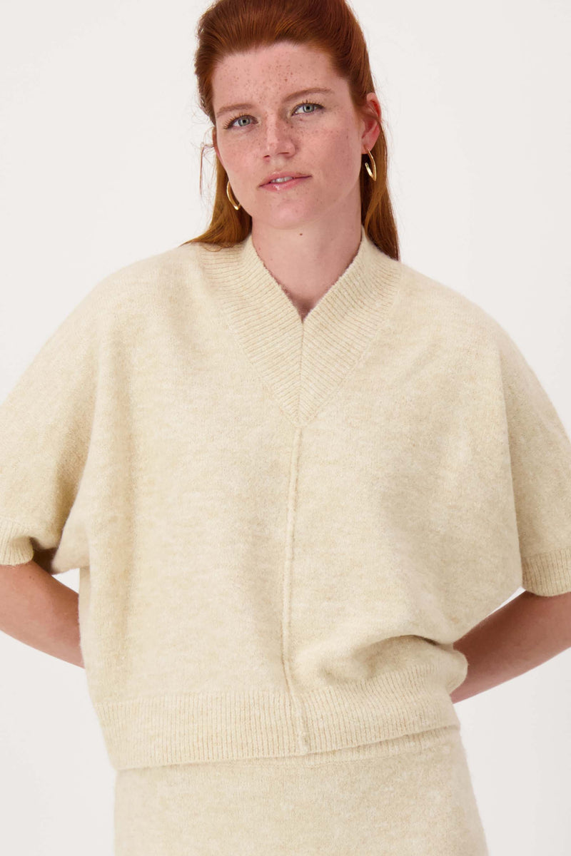 Sweater mit gekürzten Ärmeln und Naht | beige
