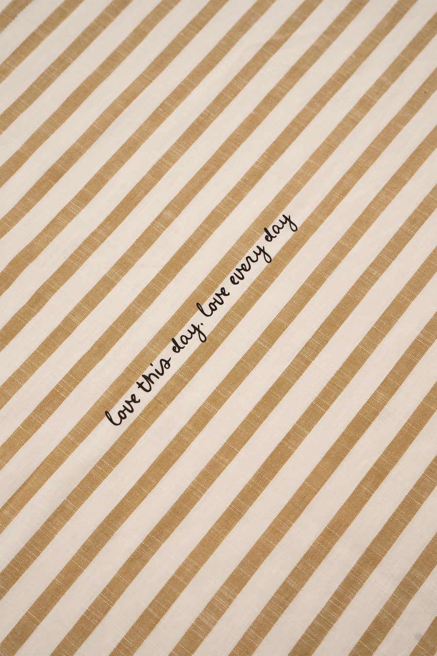 tischläufer streifen liebe diesen tag | honig