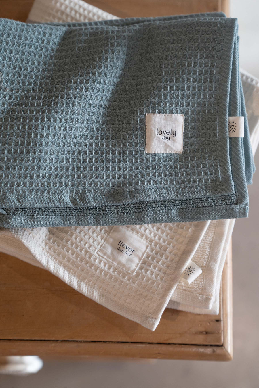 gastendoekje lovely day grijsblauw | grijsblauw